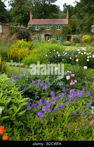 La Spider Garden a Hoveton Hall Norfolk Foto Stock