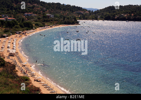 Grecia Sporadi settentrionali isola Skiathos una vista di ag paraskevi beach Foto Stock