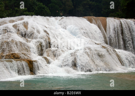 Cataratas de Agua Azul, Nr Palenque, Chiapas, Messico. Foto Stock