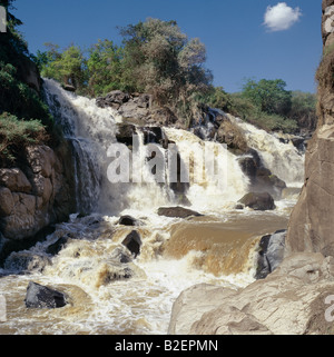 Il drammatico inondata Falls sono situati nel inondata Parco Nazionale. L'enorme volume di acqua da uno di Etiopia è più grandi fiumi Foto Stock