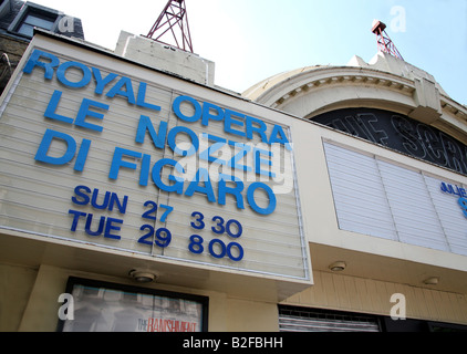 Schermo del cinema verde a Londra mostra opera live da Covent Garden Foto Stock