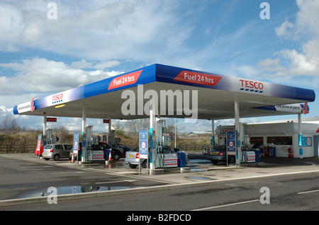 Tesco stazione di benzina, South Wigston Leicester, England, Regno Unito Foto Stock