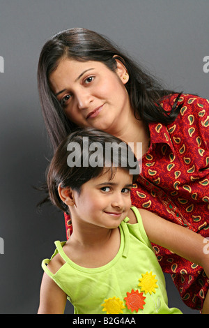 Madre e figlia. Foto Stock