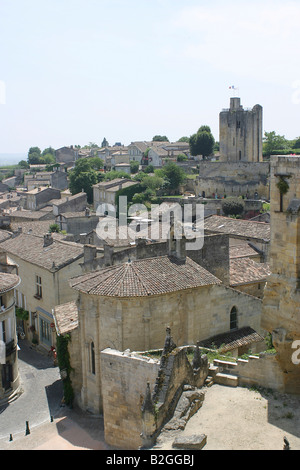 St Emilion quartieri storici della città pittoresca Francia Europa Foto Stock
