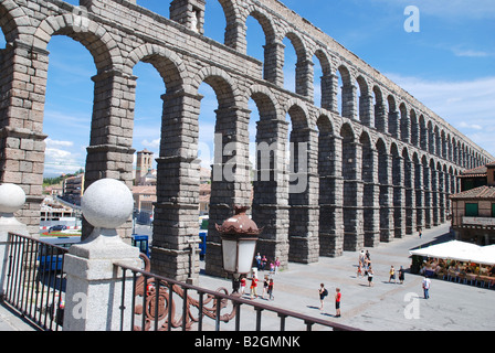 L'acquedotto romano. Segovia. Castiglia e Leon. Spagna. Foto Stock