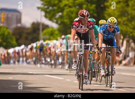 ARLINGTON VIRGINIA USA 8 CSC annuale Invitational Pro Am bicicletta da corsa su strada nel Clarendon Foto Stock