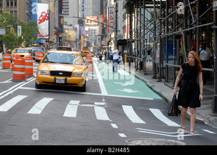 Broadway at West 38th St in capo del distretto di New York Foto Stock