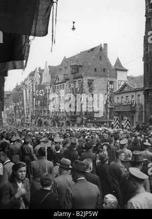 Nazismo / Nazionalsocialismo, Alleati Di Norimberga, 'Rally Del Lavoro', 6.9.1937 - 13.9.1937, Corona Nel Centro Storico, , Foto Stock