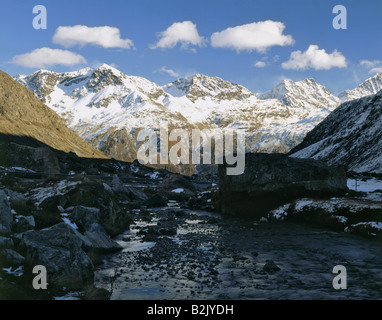 Geografia / viaggi, Svizzera, Grigioni, paesaggi, vista dal Passo dello Julier sul Piz Corvatsch, Additional-Rights-Clearance-Info-Not-Available Foto Stock