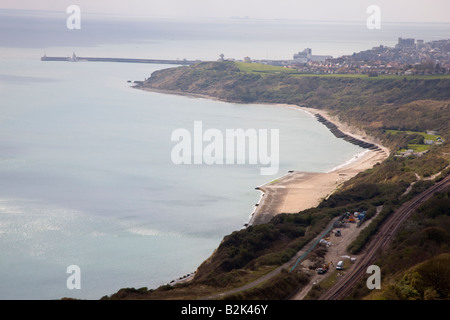 Vista panoramica di Folkestone dal clifftops a Capel Le Ferne nel Kent Foto Stock