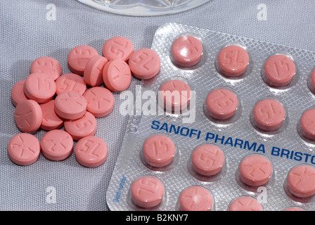 Un'immagine generica di Clopidogrel prescritto per i pazienti che hanno recentemente subito un attacco di cuore o la corsa a sottili il sangue Foto Stock