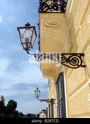 Dettagli architettonici del Palazzo di Schonbrunn vicino a Vienna Austria Foto Stock