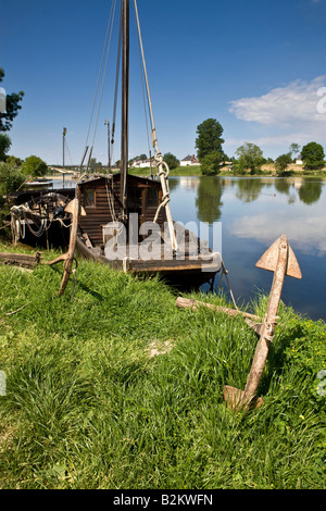 Il fiume Cher a Savonnieres. Indre et Loire. La Francia. Questo è nella Valle della Loira che è un sito Patrimonio Mondiale dell'UNESCO. Foto Stock