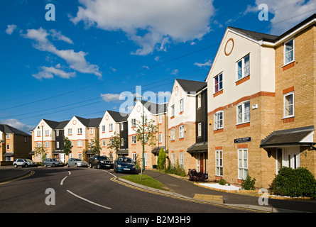 Alloggiamento moderno a Enfield Island Village Middlesex Regno Unito Foto Stock