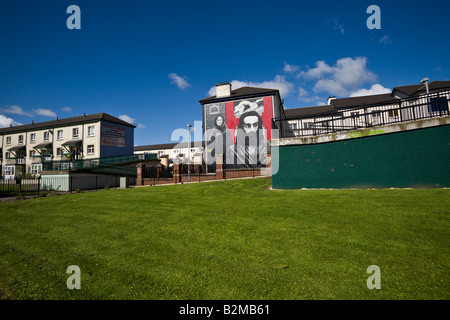 Lo sciopero della fame del mural dagli artisti Bogside, in prevalenza quartiere cattolico di Bogside, Derry, Irlanda del Nord Foto Stock