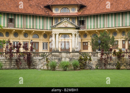 Le arti e mestieri e architettura di stile del restaurato Alan Loke Mansion costruita nel 1924, Gurney Drive, Penang, Malaysia Foto Stock