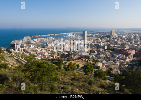 Costa Blanca Spagna Alicante city view da Santa Bàrbara castle Foto Stock