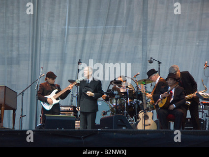 Leonard Cohen 2008 concert tour castello di Edinburgo Foto Stock