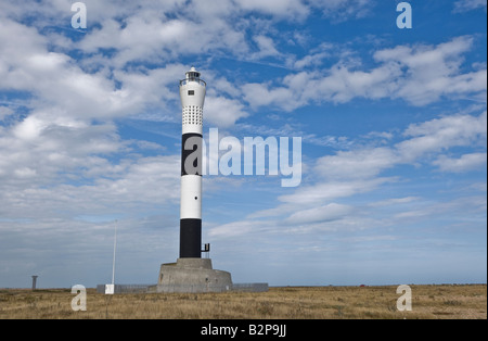 Dungeness nuovo faro sulla giornata di sole Foto Stock