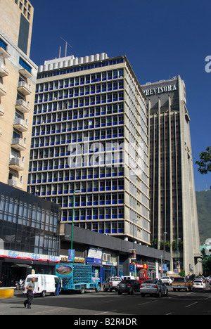 Edifici su abramo Lincoln Avenue, La Torre Previsora, Sabana Grande, Caracas, Venezuela, Sud America Foto Stock