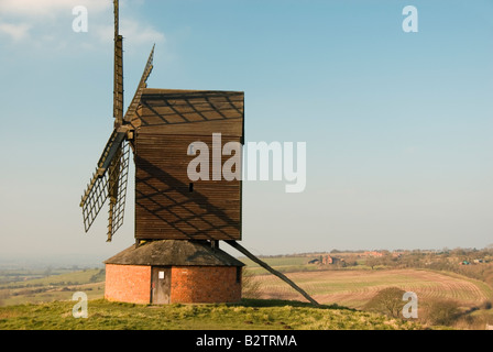 Brill mulino del XVII secolo in legno mulino Post Buckinghamshire Inghilterra Foto Stock