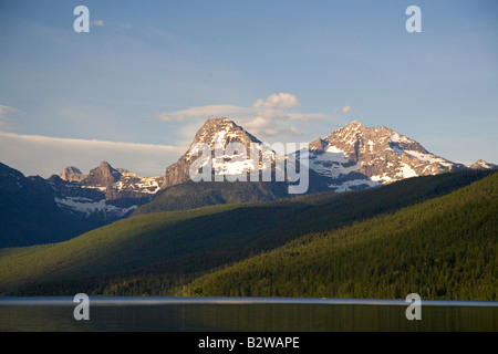 Il lago di McDonald è il più grande lago del Glacier National Park Montana Foto Stock