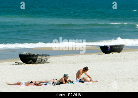 Cina spiaggia vicino Danang sinonimo di noi ABC fiction TV serie Vietnam Foto Stock