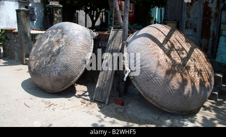 Circolare tradizionale tessuto barche coracle Cham isola storica Hoi An Vietnam Foto Stock