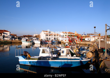 Porto di pesca, marina , a Les Saintes Maries de la Mer , la Provenza, Francia Foto Stock