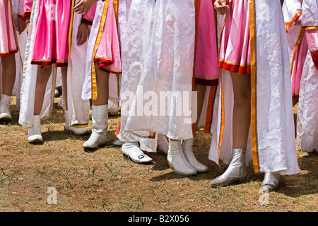 Ghengis Khan s ottocentesimo anniversario Festival di Eurasia cantori tradizionali per eseguire l'apertura da parte del signor Presidente della Mongolia Foto Stock