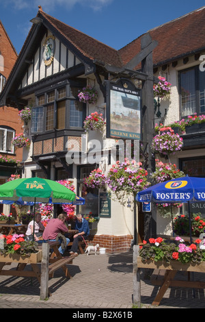 Un pub tradizionale a Lyndhurst nella nuova foresta Foto Stock