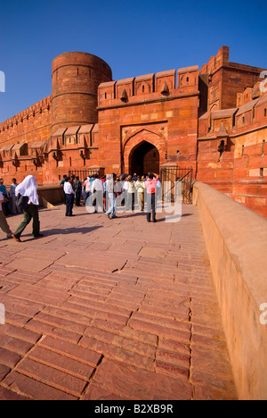 Ingresso di Agra Red Fort, Agra, Uttar Pradesh, India, subcontinente, Asia Foto Stock