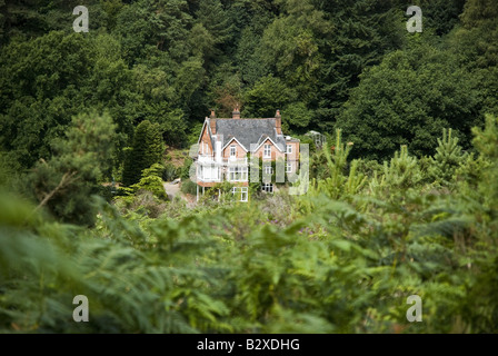 Una casa padronale nella campagna vicino a Haslemere, nel Surrey in Inghilterra. Foto Stock