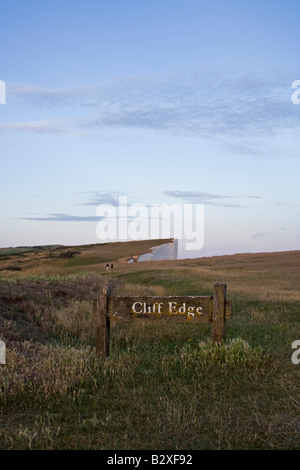 Cliff edge beachy head Foto Stock