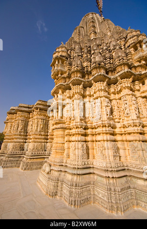 Sun Tempio Ranakpur, Rajasthan, India, subcontinente, Asia Foto Stock