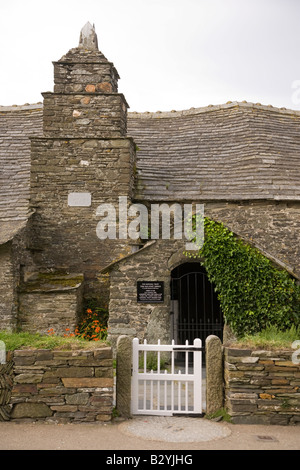 Il vecchio ufficio postale Tintagel Cornovaglia di proprietà del National Trust Foto Stock