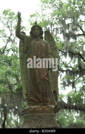 Arcangelo nel cimitero Bonaventura a Savannah, Georgia Foto Stock