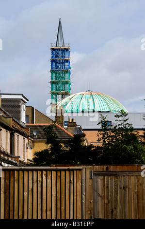 La nuova e incompiuta Harrow Moschea centrale a Harrow Foto Stock