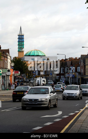 La nuova e incompiuta Harrow Moschea centrale a Harrow Foto Stock