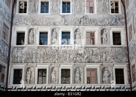 Innsbruck: Schloss Ambras: dipinti esterni Foto Stock