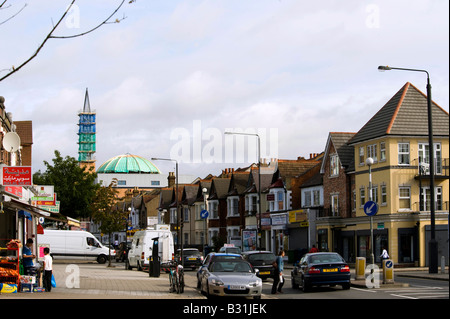 La nuova e incompiuta Harrow Moschea centrale a Harrow Foto Stock