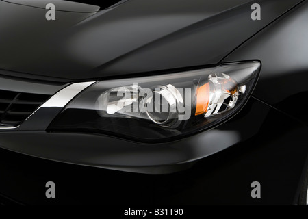 2008 Subaru Impreza WRX Premium in nero - Faro anteriore Foto Stock