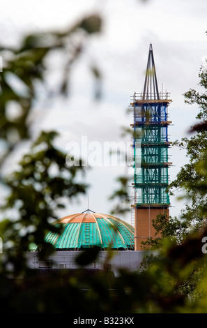 La nuova e incompiuta Harrow Moschea centrale a Harrow Foto Stock