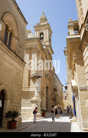 Chiesa e Convento della Madonna del Monte Carmelo, Villegaignon Street, Mdina, Malta Foto Stock