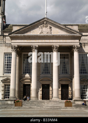 Leeds sala civica, Millenium Square, Leeds City Centre, l'Inghilterra settentrionale Foto Stock