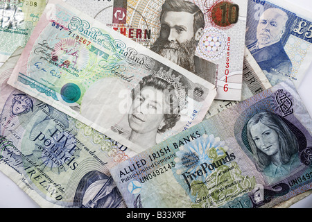 Northern sterlina irlandese e del Regno Unito di banconote Foto Stock