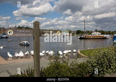 Cartello Oulton ampia parte del Norfolk Broads suffolk East Anglia England Regno unito Gb Foto Stock