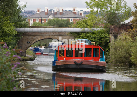 Imbarcazione da diporto in Sheffield e Tinsley Canal Foto Stock