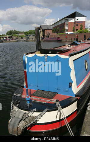 Città di Sheffield, in Inghilterra. Battelli ormeggiati a Sheffield il Victoria Quays. Foto Stock