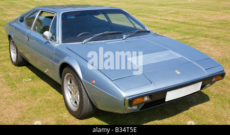 Dino Ferrari 308 GT4 2+2 in argento Foto Stock